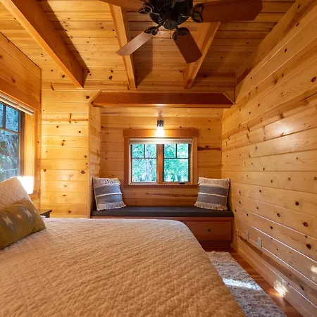 Wooded Bliss Riverfront Sanctuary On The Mckenzie McKenzie Bridge Exterior foto