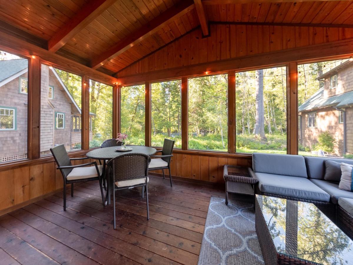 Hébergement de vacances Wooded Bliss Riverfront Sanctuary On The Mckenzie *